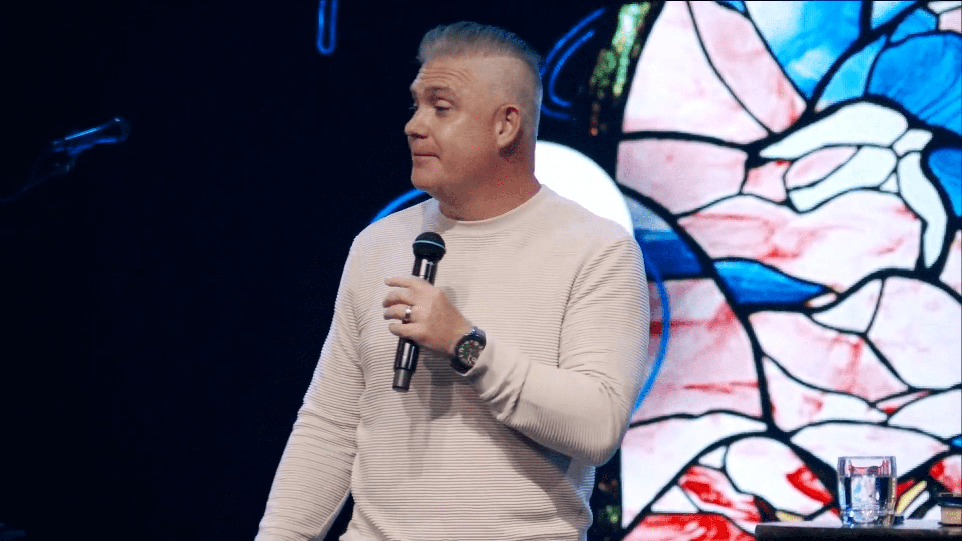 Avoiding Compromising Situations