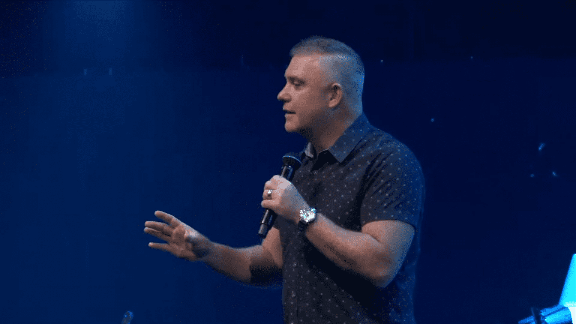 The Concept of Deconstruction in Faith