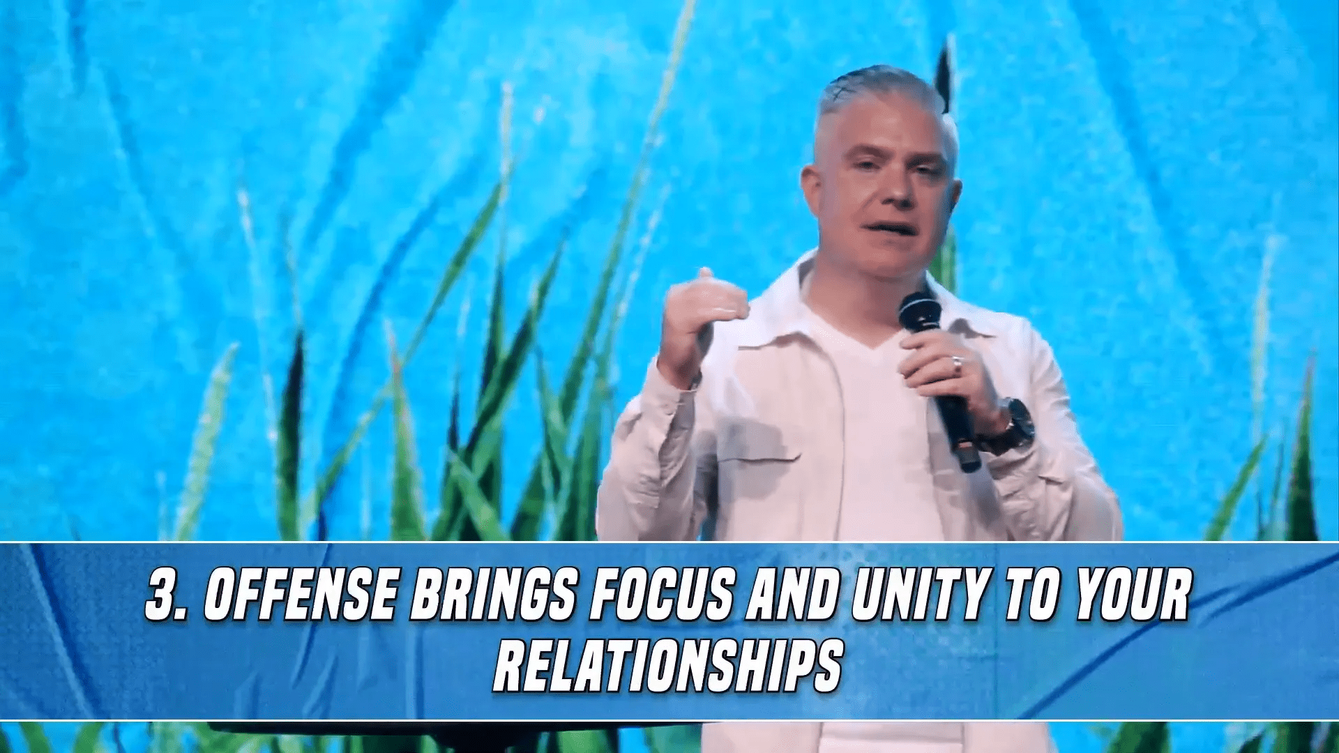 The Role of Focus and Unity