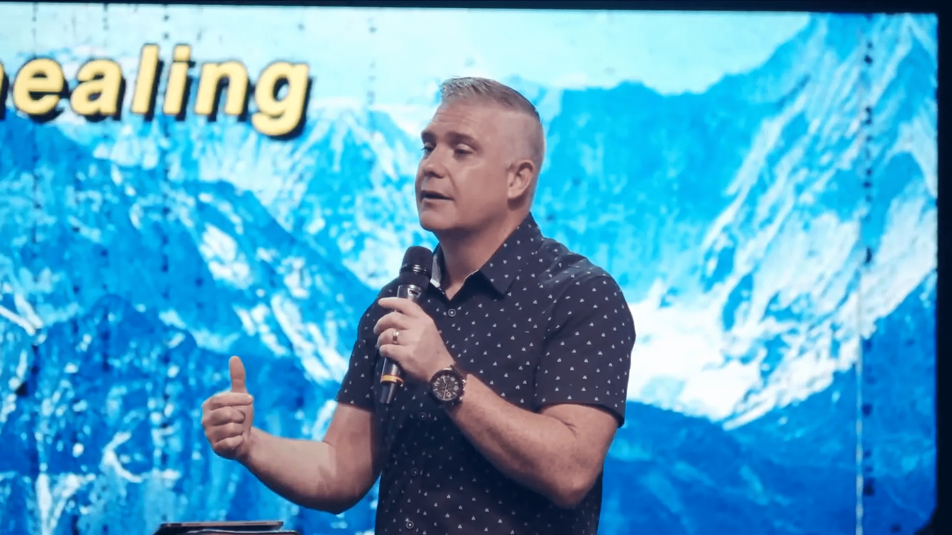 The Isolation Response to Hurt