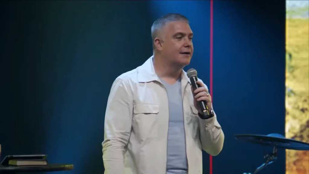 The Pitfalls of Extremes in Belief